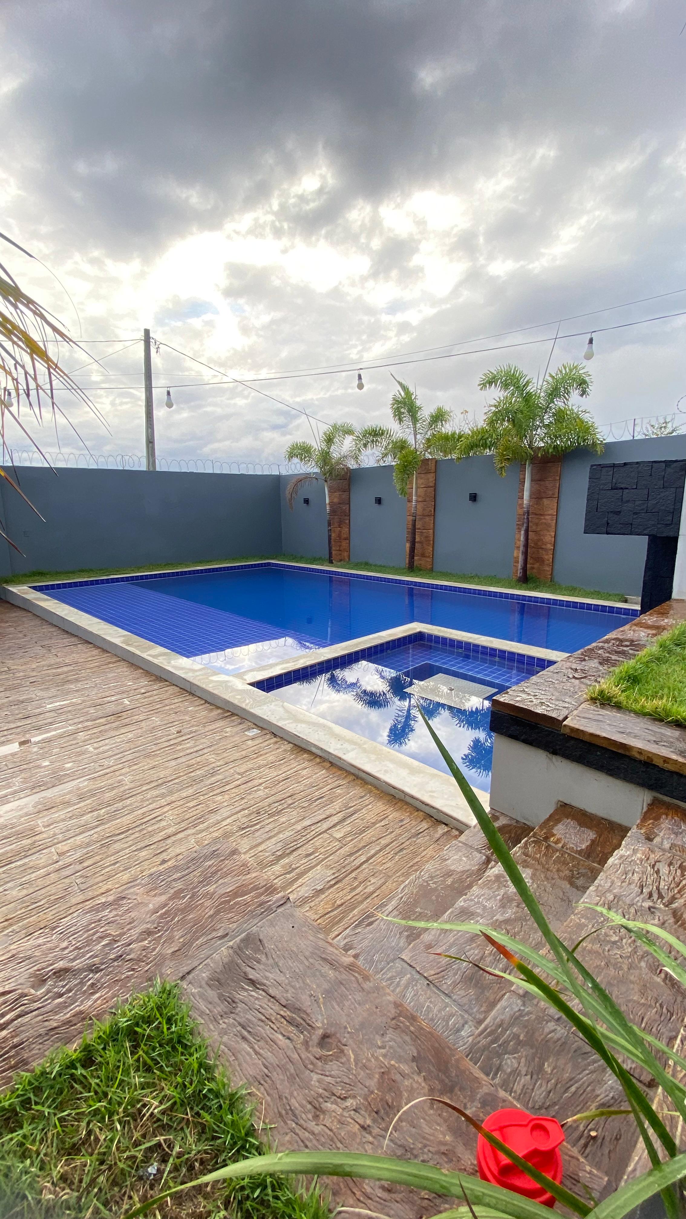 Jacuzzi